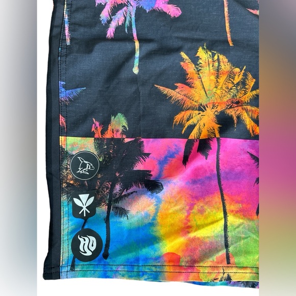 Men's Rip Curl 36 Board Shorts Mirage Mason Backyards Black Palm Tree - Picture 3 of 6